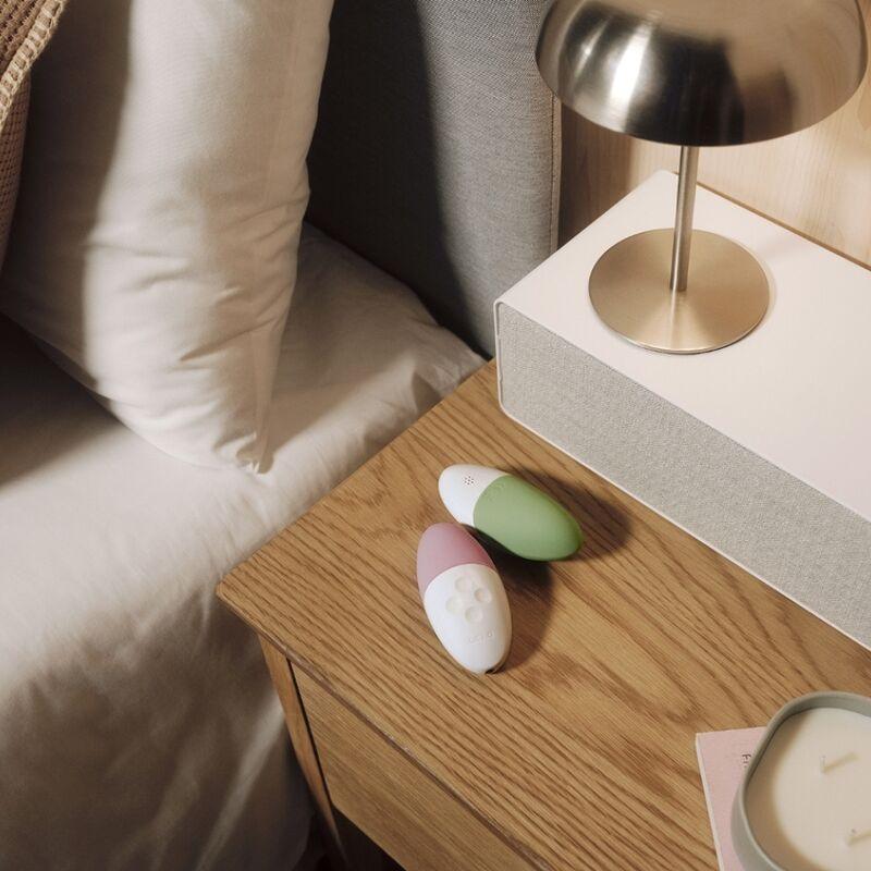 LELO SIRI 3 CLITORIS MASSAGER PISTACHIO CREME